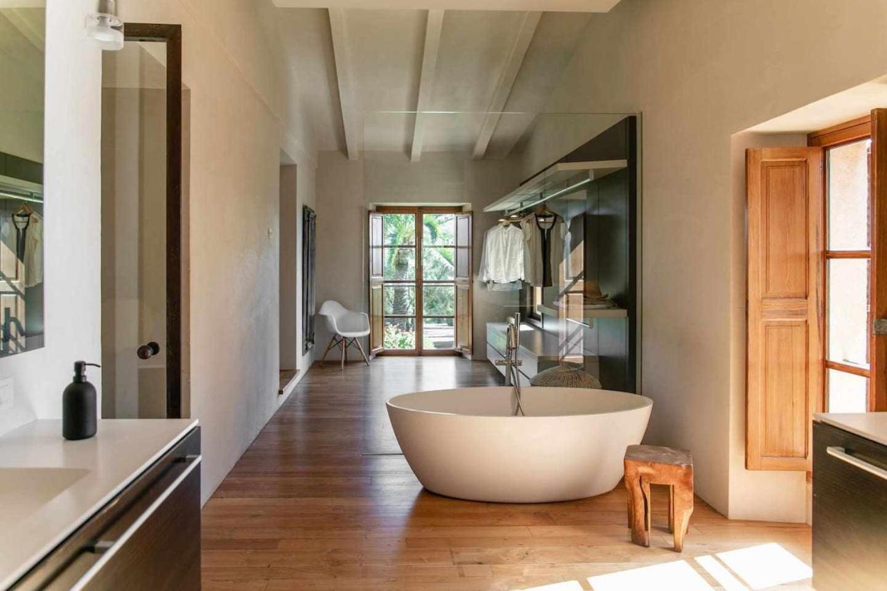 Premier Villa Rental In Mallorca Es Barranc Vell 포르톨 외부 사진